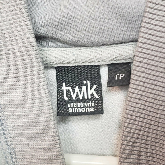 Long sleeve hoodie - Picture 4 of 4